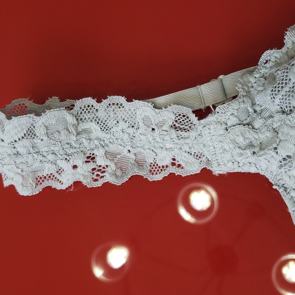 Bralette - Picture 2 of 6